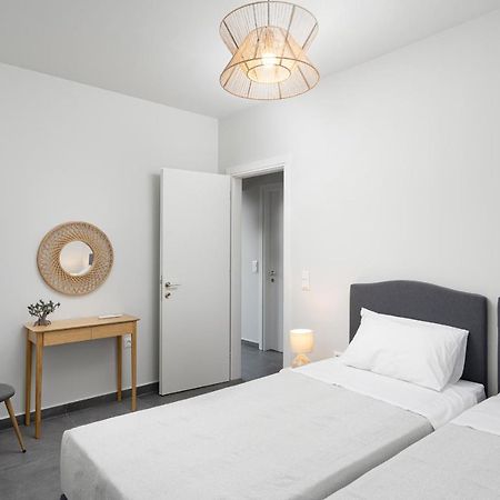 The H Experience Blackbird Spacious 2Bd Apartment Close To The Beach Xylokastro Exterior foto