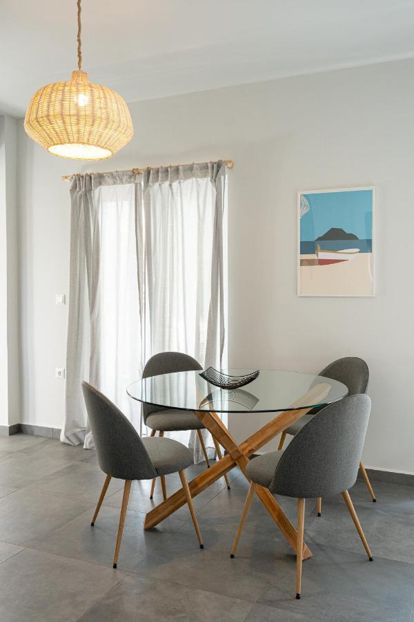 The H Experience Blackbird Spacious 2Bd Apartment Close To The Beach Xylokastro Exterior foto